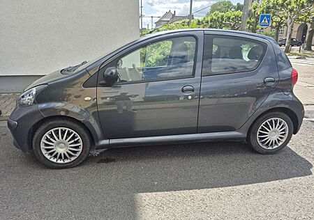 Toyota Aygo gebraucht kaufen Toyota Aygo Blue