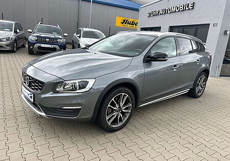 Volvo V60 CC V60 Cross Country D4 Aut. Navi Kamera PDC SHZ