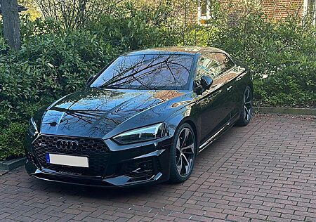 Audi RS5 Coupé / All BLACK/ Vollausgestattet