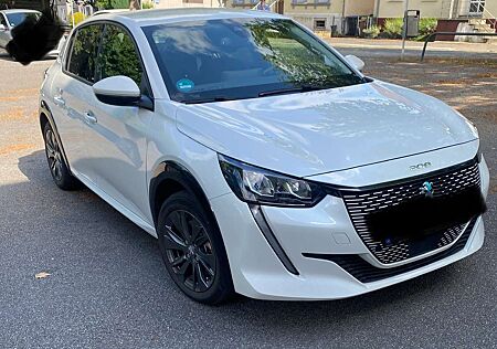 Peugeot 208 e- Allure Pack