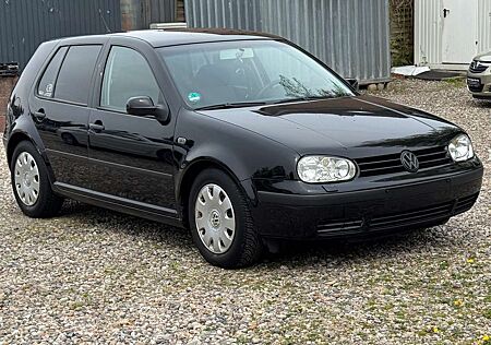 VW Golf Volkswagen 1.6 Automatik Highline