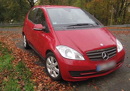 Mercedes-Benz A 180 Automatik Klima Tempomat Sitzheizung