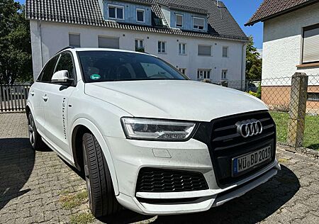 Audi Q3 +2.0+TDI+quattro+S+tronic+sport