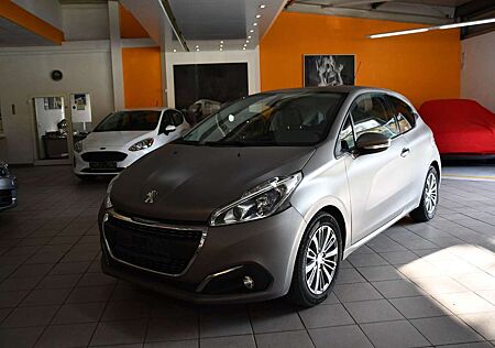 Peugeot 208 Allure Hurricane Grau matt Standheizung