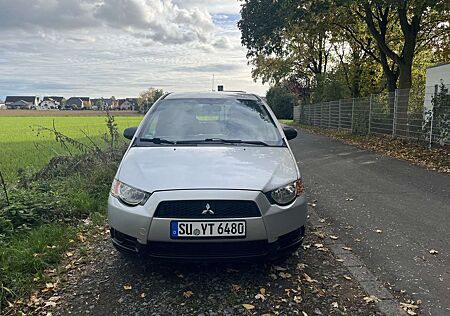 Mitsubishi Colt 1.3 Inform