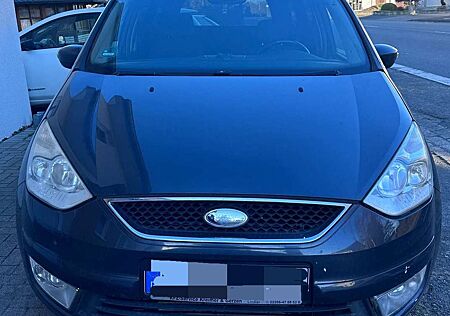 Ford Galaxy 2.0 TDCi DPF Ghia