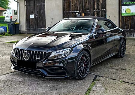 Mercedes-Benz C 63 AMG