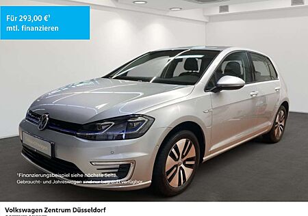 VW Golf Volkswagen e 100 kWNavigation Einparkhilfe