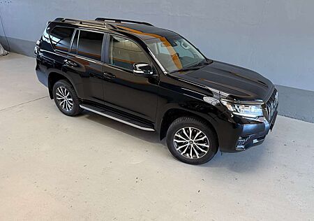Toyota Land Cruiser Diesel 2.8 D-4D TEC-Edition 7 Sitze