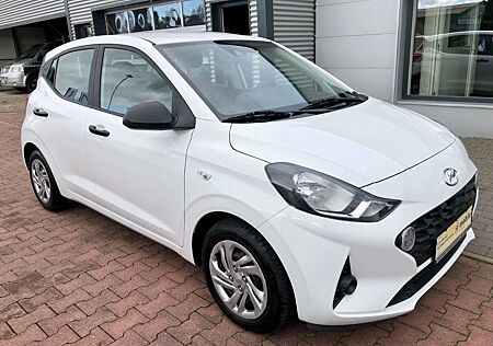 Hyundai i10 / Klima/USB/Spurhalteassistent