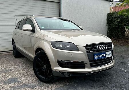 Audi Q7 3.0 TDI Quattro 7SITZER