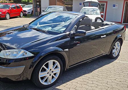 Renault Megane 2.0 Coupe-Cabriolet Confort Privilege