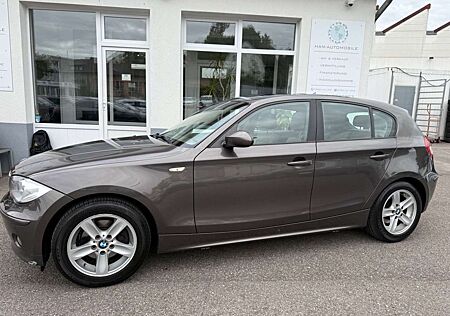 BMW 120 i Aut.*Leder+Navi+Xenon+Schiebedach*