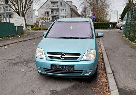 Opel Meriva 1.6 16V (Essentia)