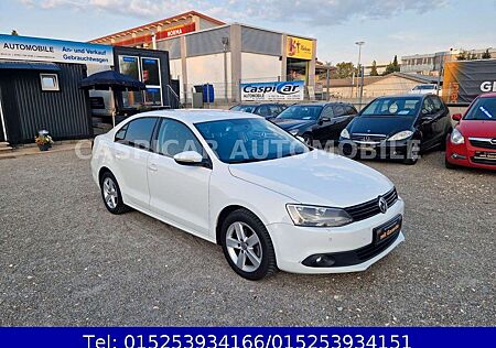 VW Jetta Volkswagen VI 1,6 TDI,KLIMAAUTOM.,SHZ,PDC,TÜV-05.2027