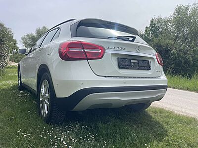 Mercedes-Benz GLA 220 GLA Diesel CDI 4Matic 7G-DCT Style