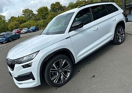 Skoda Kodiaq 2,0TSi Sportline 4x4 Pano AHK 20"4Season