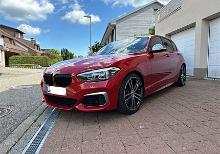 BMW 140 M140i xDrive Aut. - Melbourne Rot
