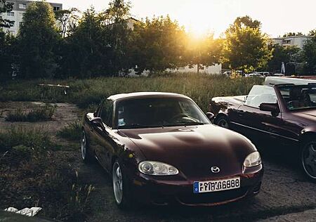 Mazda MX-5 1.6i 16V