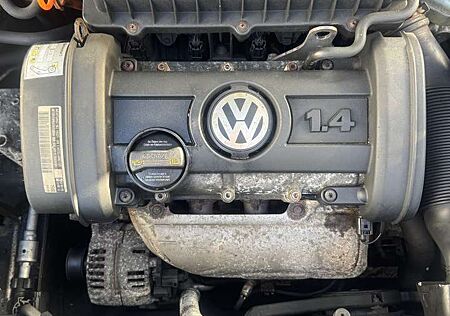 Volkswagen Polo 1.4 L 59 Kw 80 PS Tüv 11/ 2026