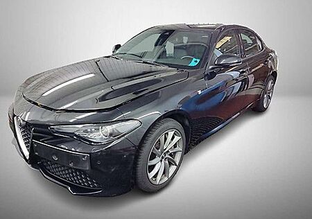 Alfa Romeo Giulia 2.0 Turbo TI Q4 AT8*Assistenz-Paket*Kamer