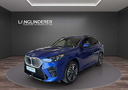 BMW iX2 xDrive 30 M-Sport NP 68.929,- HUD WirelessCharg Le