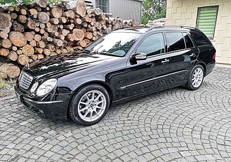 Mercedes-Benz E 320 E-Klasse T-Modell Diesel T CDI Elegance DPF OM648