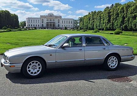 Jaguar XJ 4.0 Sovereign - Getriebestörung! - HU 05/26