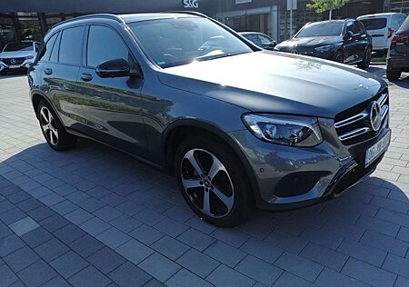 Mercedes-Benz 250 GLC dMatic 9G-TRONlC AMG Line