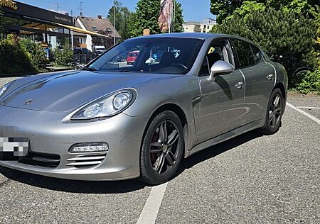 Porsche Panamera 4 PDK