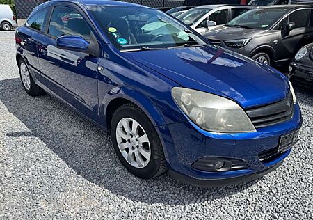 Opel Astra H GTC Sport