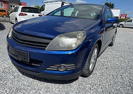 Opel Astra H GTC Sport