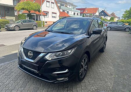 Nissan Qashqai N-Connecta Gepflegt