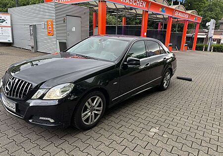 Mercedes-Benz E 200 CDI BlueEfficiency (212.005)
