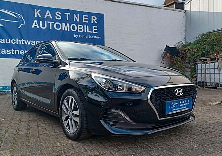 Hyundai i30 Passion Kamera Sitzheizg