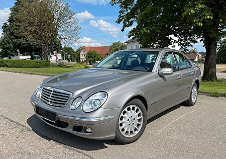 Mercedes-Benz E 280 CDI Elegance Schiebed. AHK PDC Tempom. SHZ