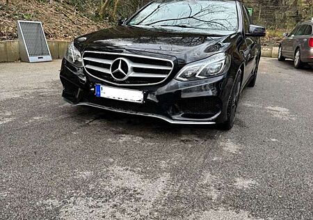 Mercedes-Benz E 220 CDI 7G-TRONIC