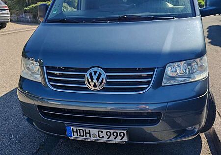 VW T5 Caravelle Volkswagen Caravelle