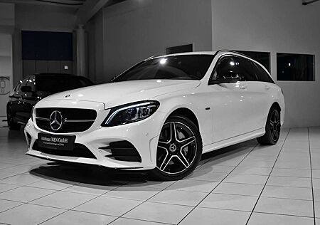 Mercedes-Benz C 300 de *Night Edition *3xAMG* AHK* Burmester*