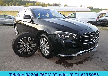 Mercedes-Benz E 220 T Park Paket/AHK schwenkbar/Sommer+Winter