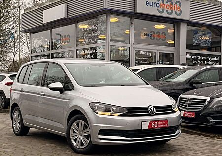 VW Touran Volkswagen Trendline *7-Sitze*Tempomat*ParkPilot*