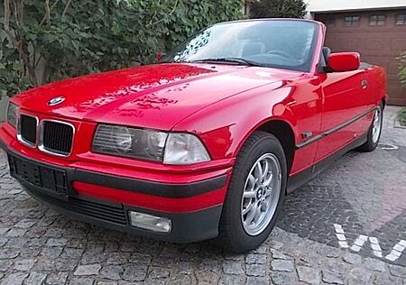 BMW 318 3er Cabrio, E-Verdeck,