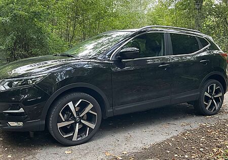 Nissan Qashqai gebraucht kaufen Nissan Qashqai 1.3 DIG-T TEKNA Inspektion & Tüv neu nur 26500km
