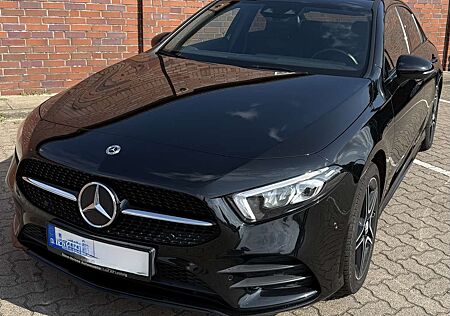 Mercedes-Benz A 250 AMG Line