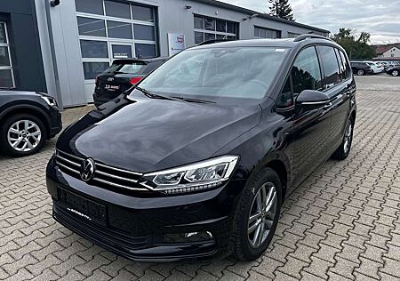 VW Touran Volkswagen 1.5 TSI Comfortline 7-Sitzer Pano AHK LED