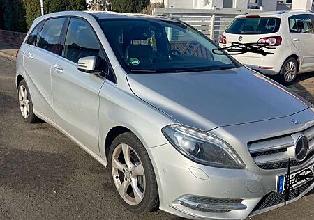 Mercedes-Benz B 200 CDI (246.201)