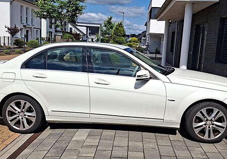 Mercedes-Benz C 220 C-Klasse Diesel CDI DPF Automatik BlueEFFICIENCY