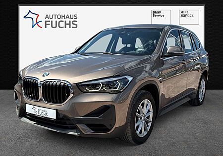 BMW X1 sDrive18i Advantage AHK LED Navi Sitzheizung PDC D