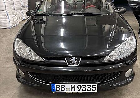 Peugeot 206 CC 110 Roland Garros
