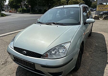Ford Focus Turnier Ghia X